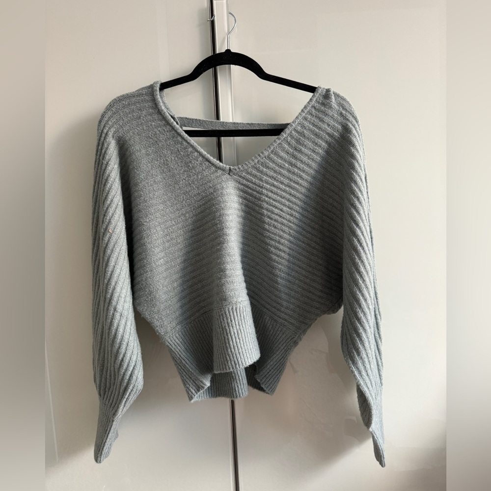 NWT Pink Rose Sweater Gray Size S